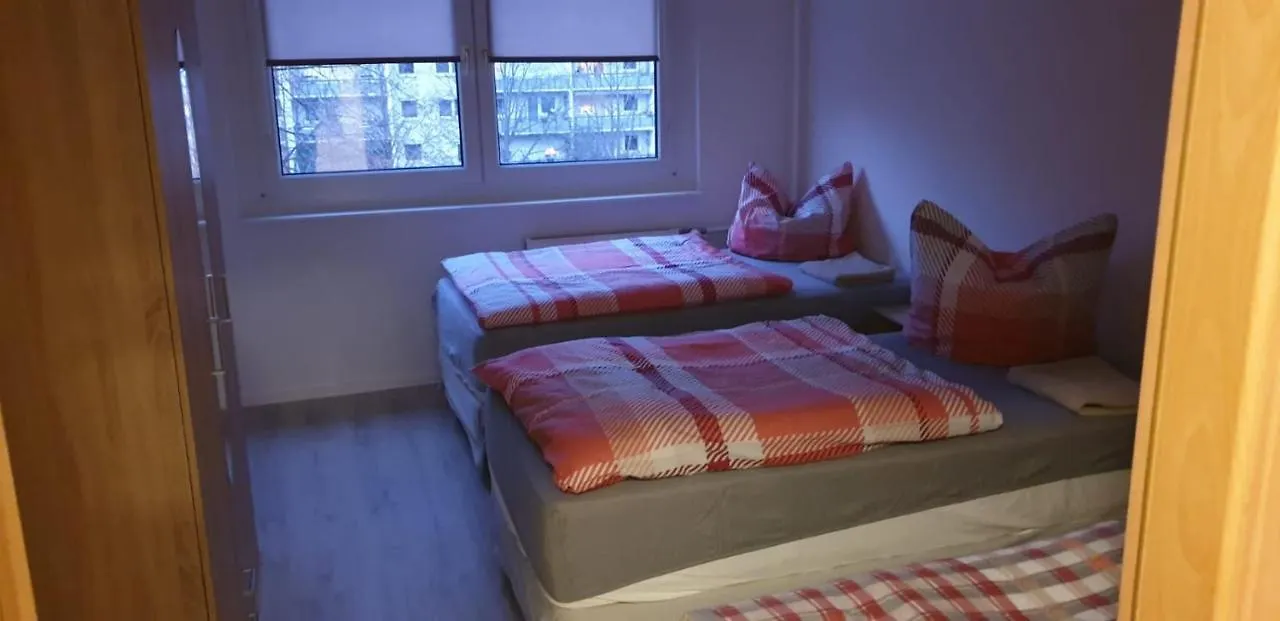 Ferienwohnung Fuer Monteure In Leipzig Gruenau Germany